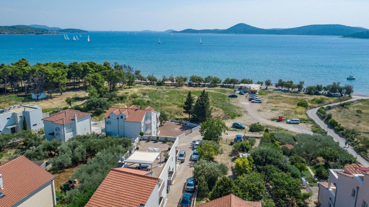 Apartments Luka Vodice Kültér fotó